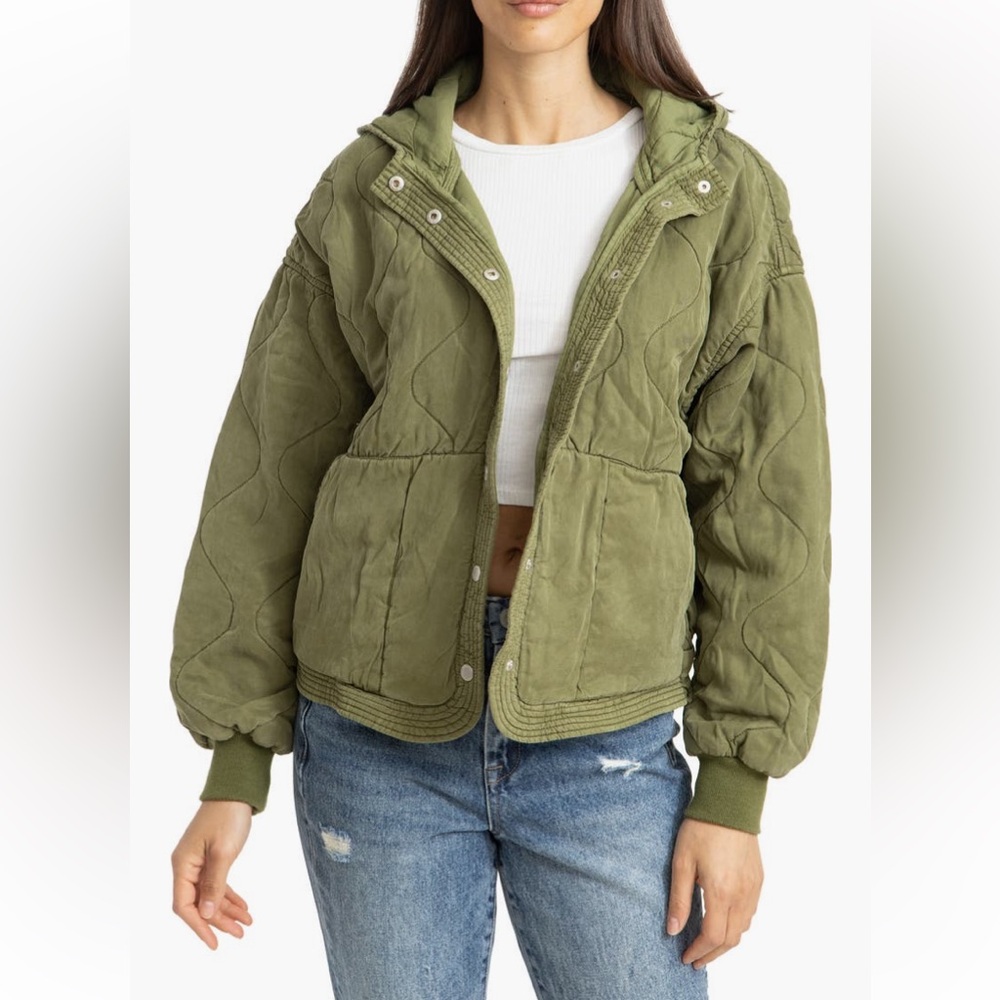 EUC BLANKNYC Quilted Hooded Jacket, Women’s XL